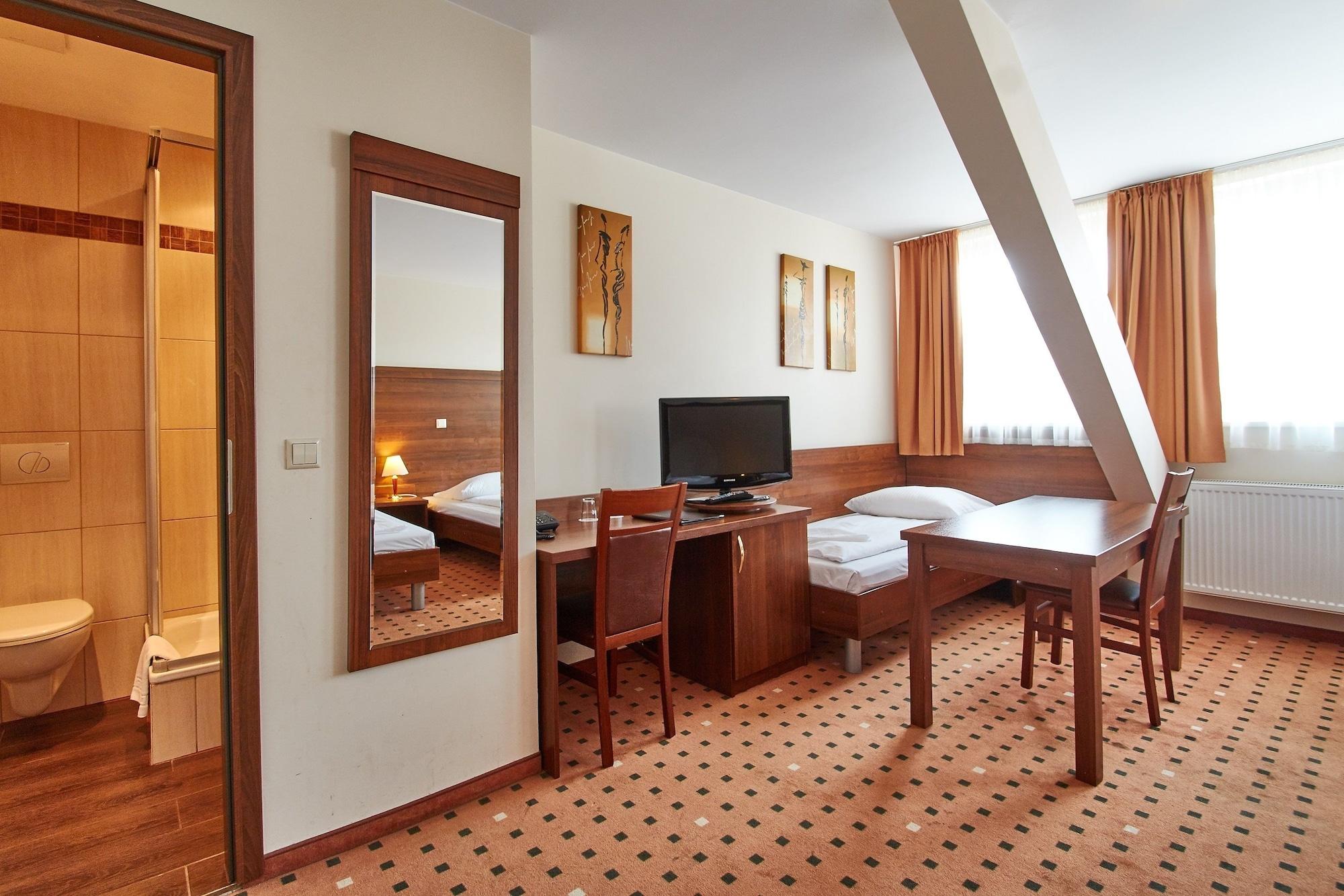 Hotel Europa City Berlin Exterior photo